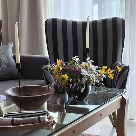 Vip двустаен апартамент,1а линия Apartament